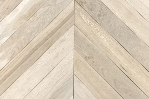 Tradition Classics Chevron Engineered Oak Flooring, Rustic, Unfinished, 90x15x540 mm Image 1