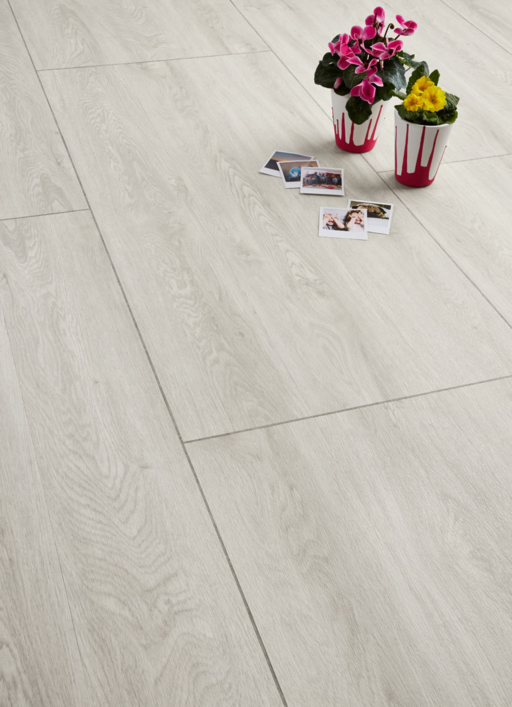 Polyflor Camaro Bianco Oak Wood Plank Versatile Vinyl Flooring, 184.2x1219.2mm Image 5