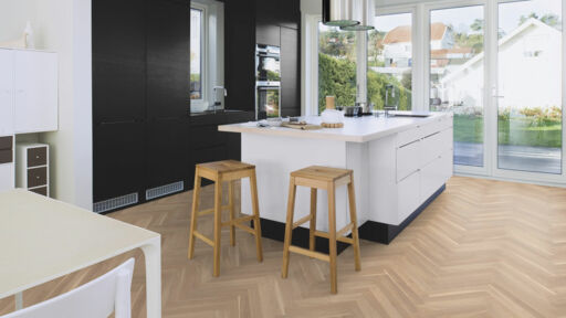 Boen White Oak Baltic Engineered 2 Layer Parquet Flooring, Oiled, 70x10x470mm Image 3