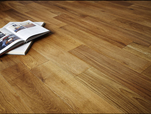 Chene Engineered Oak Flooring, Brushed and Oiled, RLx125x14mm Image 1