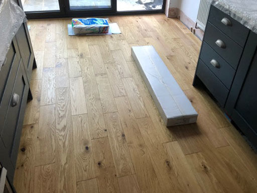 Tradition Classics Oak Engineered Flooring, Rustic, Brushed, Matt Lacquered, 125x14x1200 mm Image 2