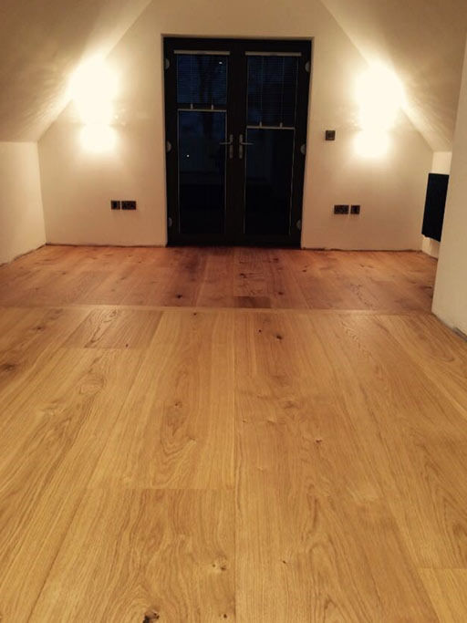 Tradition Classics Oak Engineered Flooring, Rustic, Oiled, 190x14x1900mm Image 4