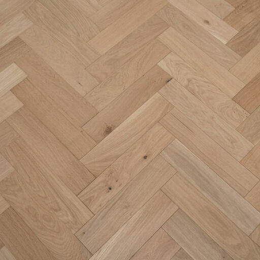 Tradition Engineered Oak Herringbone Flooring, Prime, Unfinished, 90x18x400mm Image 2
