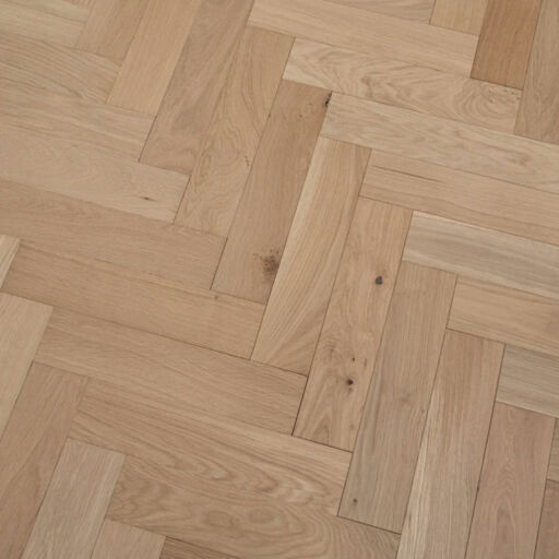 Tradition Engineered Oak Herringbone Flooring, Prime, Unfinished, 90x18x400mm Image 3