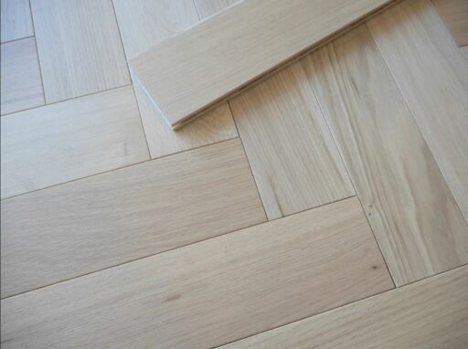 Tradition Engineered Oak Parquet Flooring, Herringbone, Prime, Invisible Oiled, 90x15x400mm Image 5