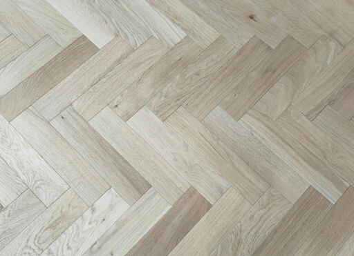 Tradition Engineered Oak Parquet Flooring, Natural, Invisible Oiled, 90x18x400mm Image 2