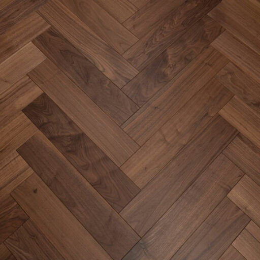 Tradition Walnut Herringbone Engineered Parquet Flooring, Natural, UV Oiled, 125x14x600mm Image 4