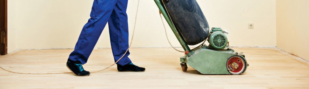 Solid wood flooring and sanding