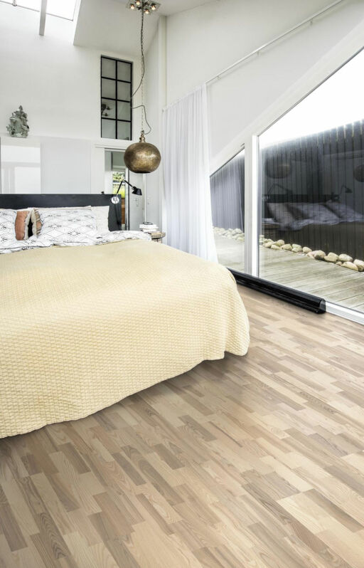 Kahrs Sand Skagen Ash Engineered 3-Strip Wood Flooring, Matt Lacquered, 200x15x2423mm