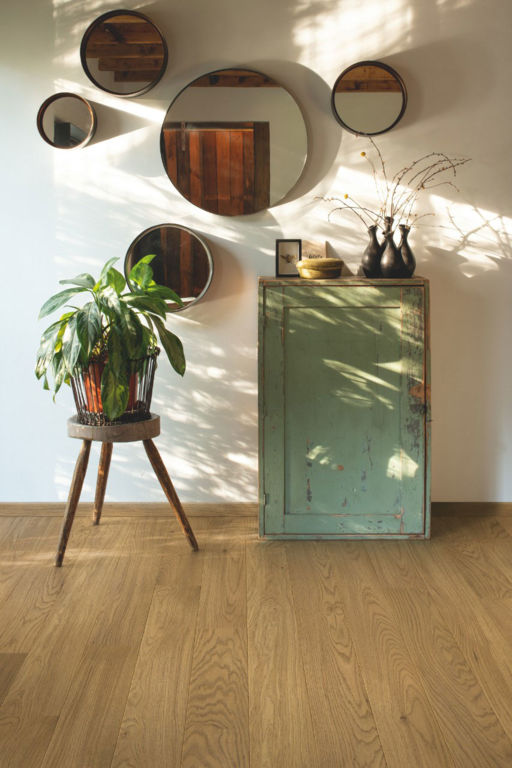 Quickstep Compact Light Chestnut Oak Engineered Flooring, Brushed & Extra Matt Lacquered, 145x13x2200 mm