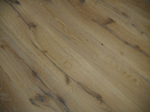 Tradition Antique White Oak Engineered Flooring, Rustic, Distressed, Brushed & Oiled, 1900x20x190 mm