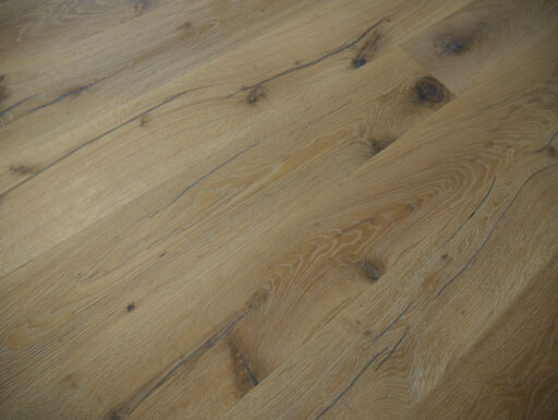 Tradition Antique White Oak Engineered Flooring, Rustic, Distressed, Brushed & Oiled, 190x20x1900 mm