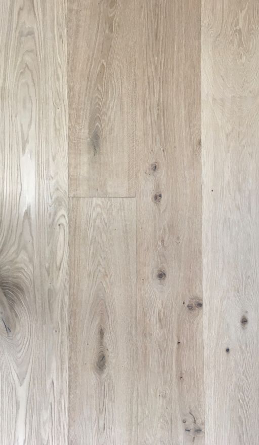 Tradition Classics Oak Engineered Flooring, Rustic, Sandblasted, Handscraped, Unfinished, 220x15x2200 mm