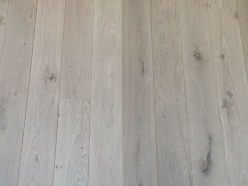 Tradition Engineered Oak Flooring, Natural, Invisible Lacquered, 190x20x1900 mm
