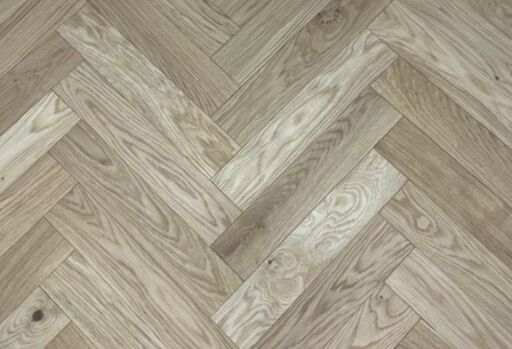 Tradition Engineered Oak Parquet Flooring, Herringbone, Natural Oak Brushed, Matt Lacquered, 90x10x450mm