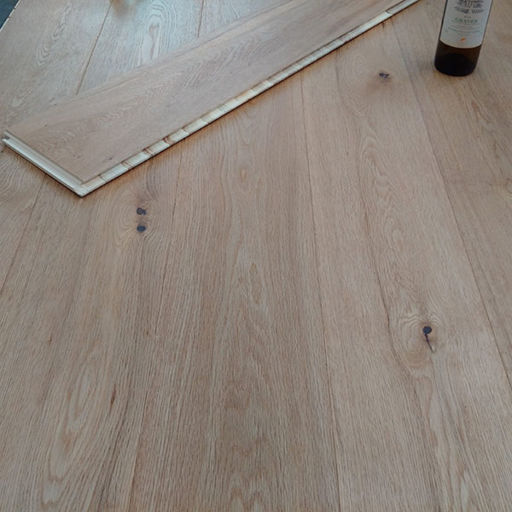 Tradition Oak Engineered Flooring, Rustic, Brushed, Matt Lacquered, 190x3x15 mm