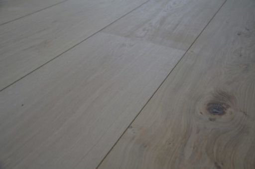 Tradition Unfinished Engineered Oak Flooring, Rustic, 300x20x2200mm