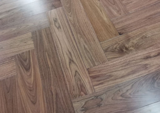 Tradition Walnut Herringbone Engineered Parquet Flooring, Natural, UV Lacquered, 125x14x600mm